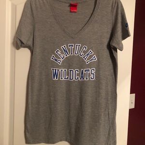 V-neck UK Nike T-Shirt